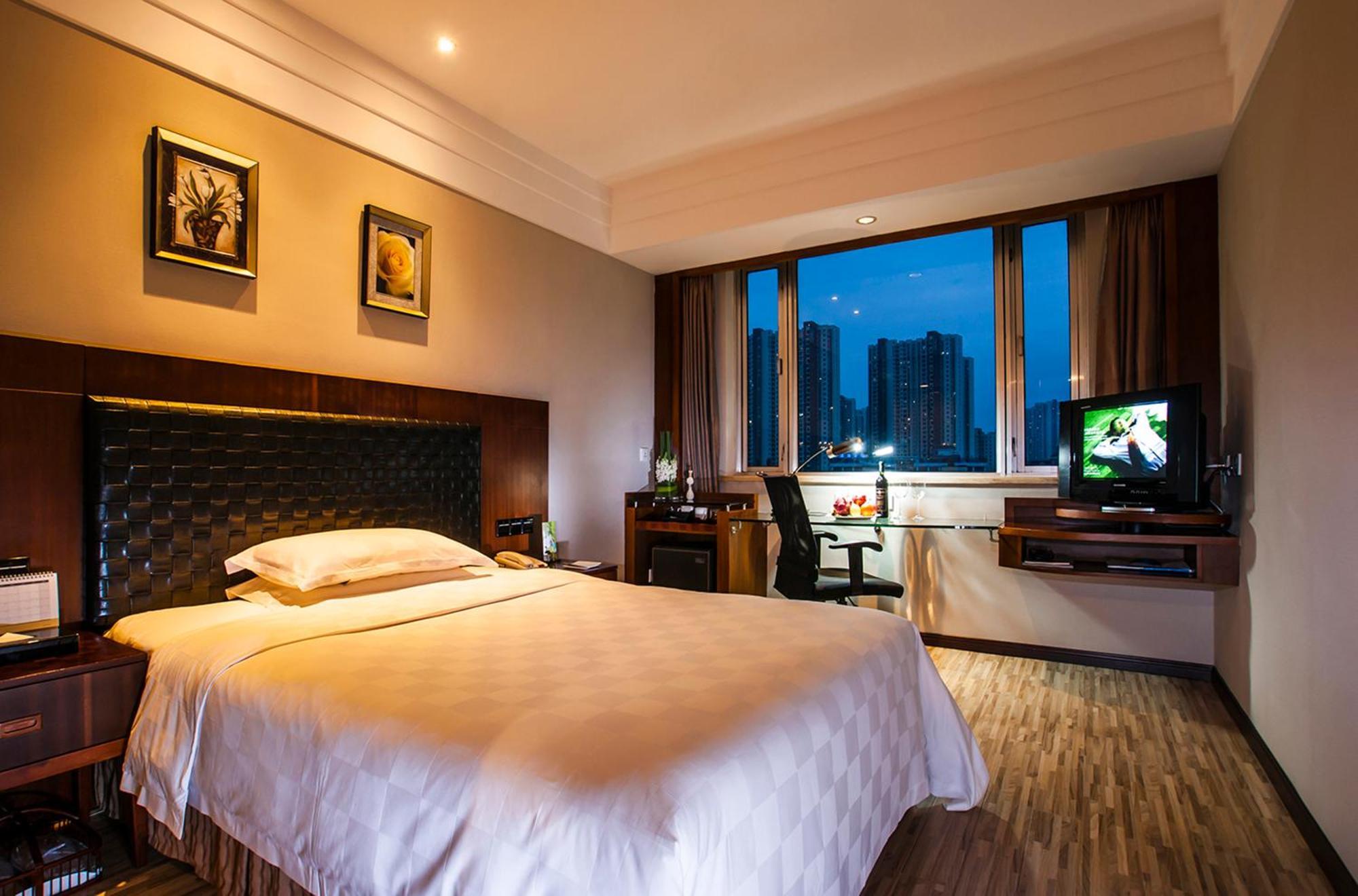 Grand Skylight Gardens Hotel Shanghai Bai Se Road Eksteriør billede