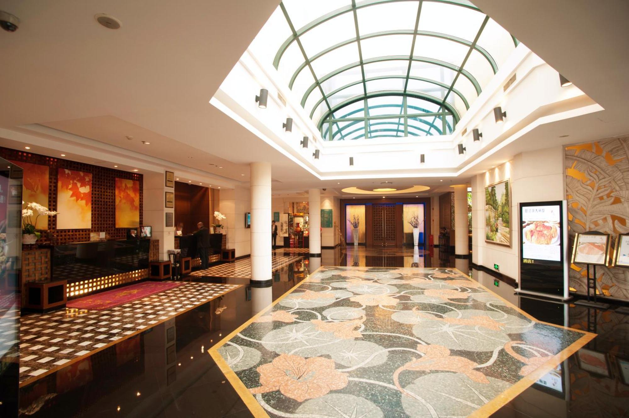 Grand Skylight Gardens Hotel Shanghai Bai Se Road Eksteriør billede